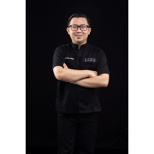 Drg. Michael Widjaja